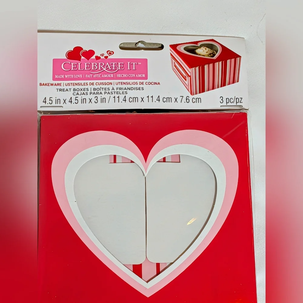 ❤️ Valentine Treat Boxes – Heart Window (3-Pack) | Celebrate It
